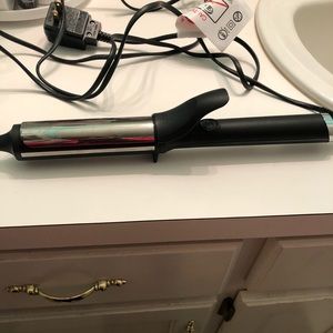 GHD 1.25 soft curl curling iron